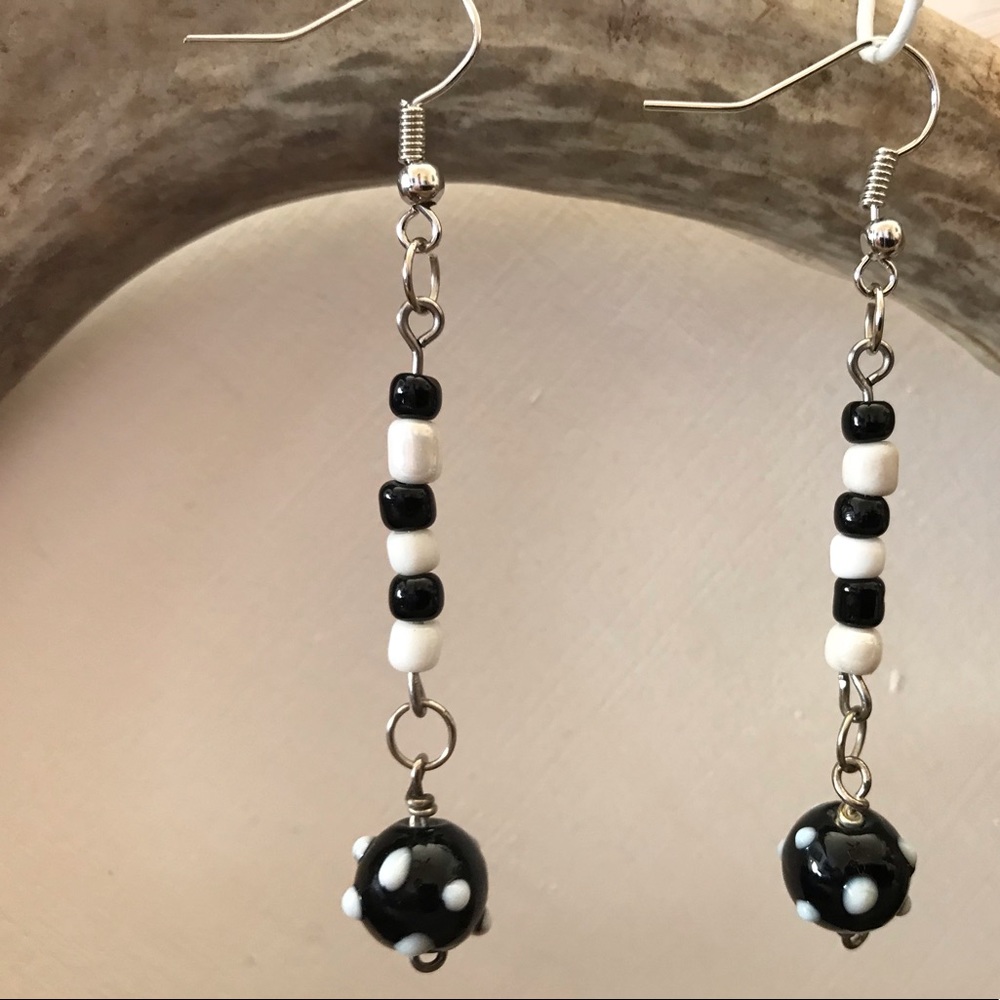 Black and white glass bead earrings